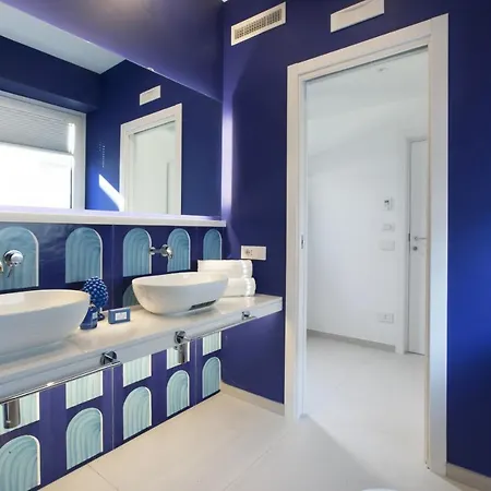 - Luis 2 11 Appartement