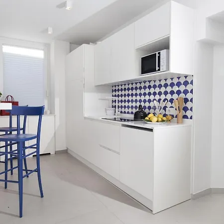 - Luis 2 11 Apartman Sorrento