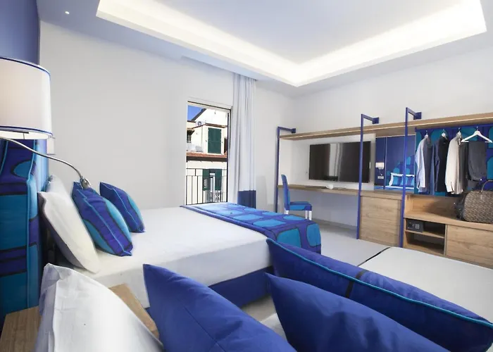 - Luis 2 11 Appartement *