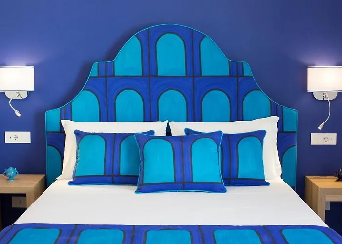 - Luis 2 11 * Sorrento